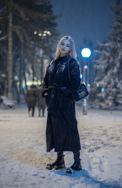 SNOW MAIDEN