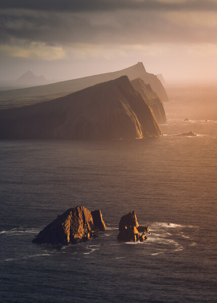 �Three Sisters�