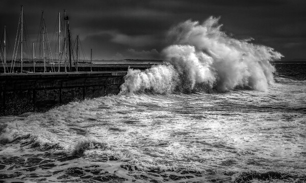 �A Life on the Ocean Wave�