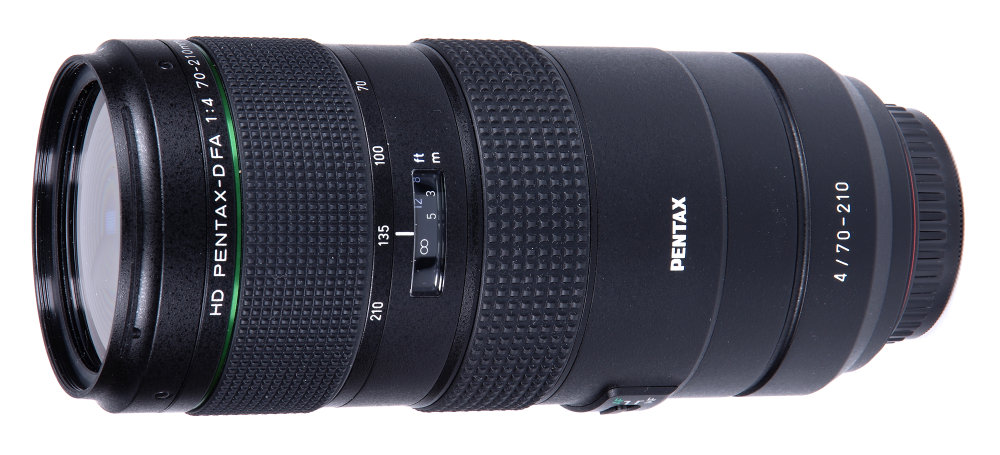 Pentax 70 210mm F4 Vertical View Side