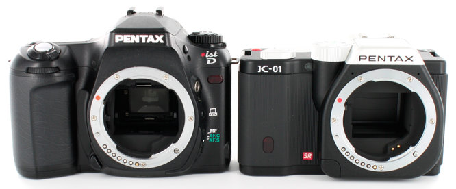 Pentax K-01 IstD DSLR Front 2 Pentax K-01 IstD DSLR Front 2