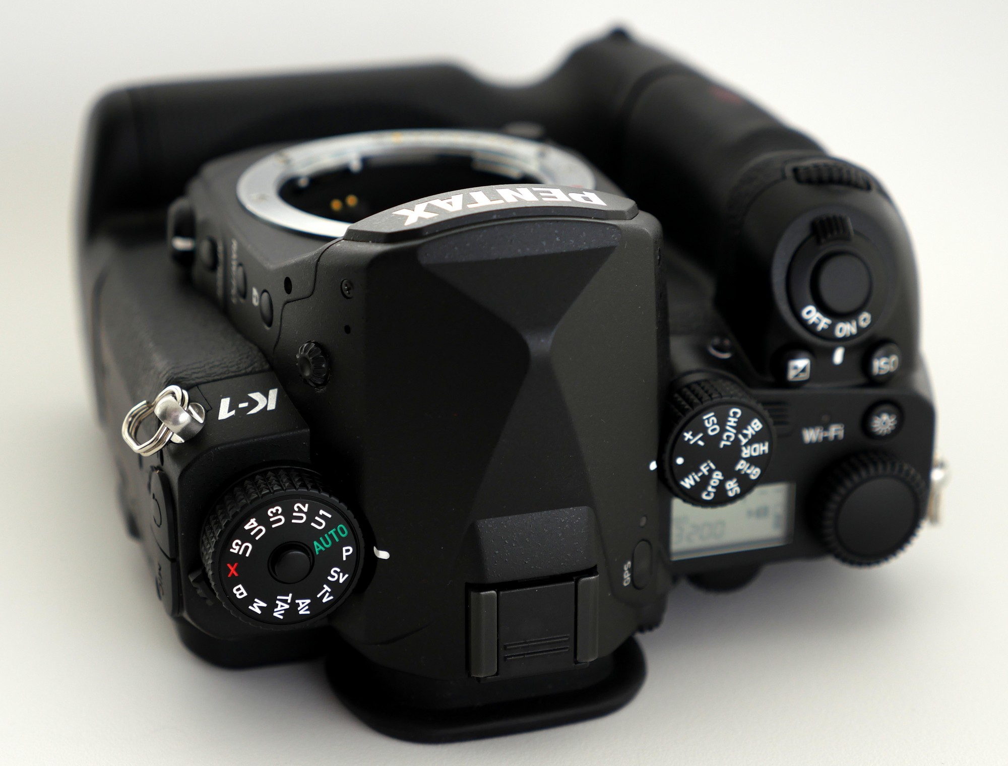 カメラ デジタルカメラ Pentax K-1 Hands-On Preview