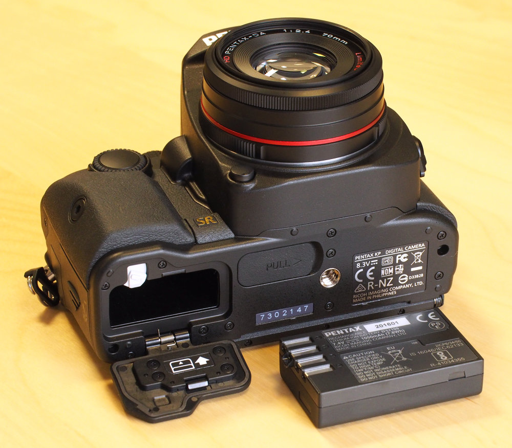 Pentax KP Black (2)