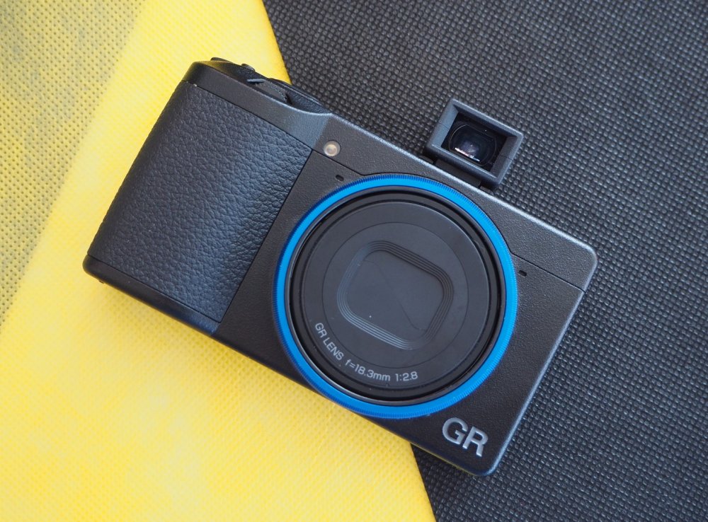 RIcoh GR III (13) (Large)