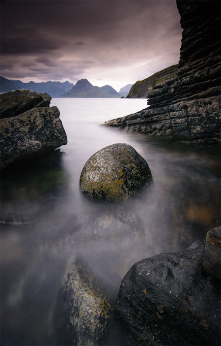 THE pebble THE pebble