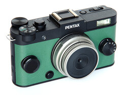 Pentax 05 Toy Lens Telephoto 18mm f/8 Lens Review